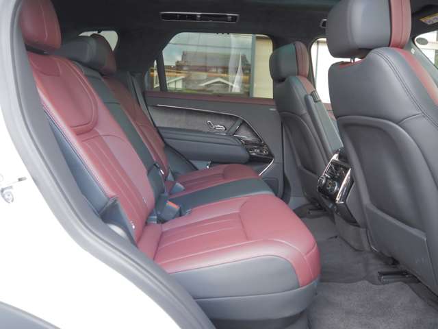 ランドローバー レンジローバー スポーツ オートバイオグラフィ ３．０Ｌ Ｄ３００ ディーゼルターボ ４ＷＤ R6年 (近畿) 99