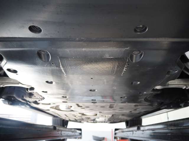 ランドローバー レンジローバー スポーツ オートバイオグラフィ ３．０Ｌ Ｄ３００ ディーゼルターボ ４ＷＤ R6年 (近畿) 99