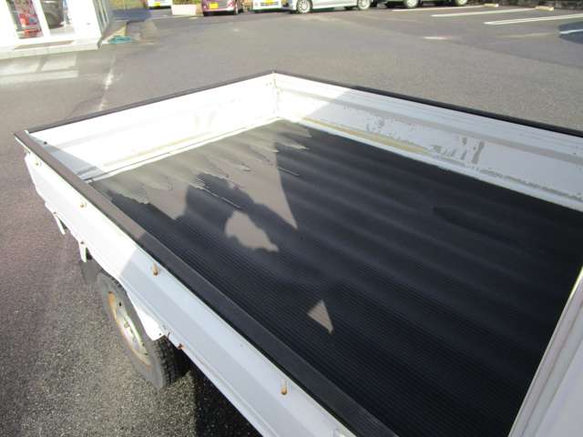 スズキ キャリイトラック ６６０ ＫＣエアコン・パワステ ３方開 ４ＷＤ H24年 (中国) 99