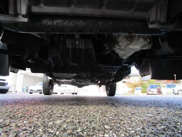 スズキ キャリイトラック ６６０ ＫＣエアコン・パワステ ３方開 ４ＷＤ H24年 (中国) 99