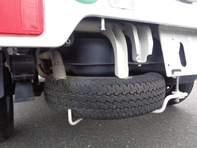 スズキ キャリイトラック ６６０ ＫＣエアコン・パワステ ３方開 H29年 (中国) 99