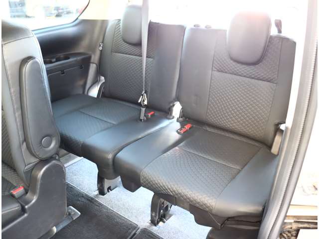 日産 セレナ １．２ Ｅ－ＰＯＷＥＲ ハイウェイスター Ｖ R1年 (関東) 99