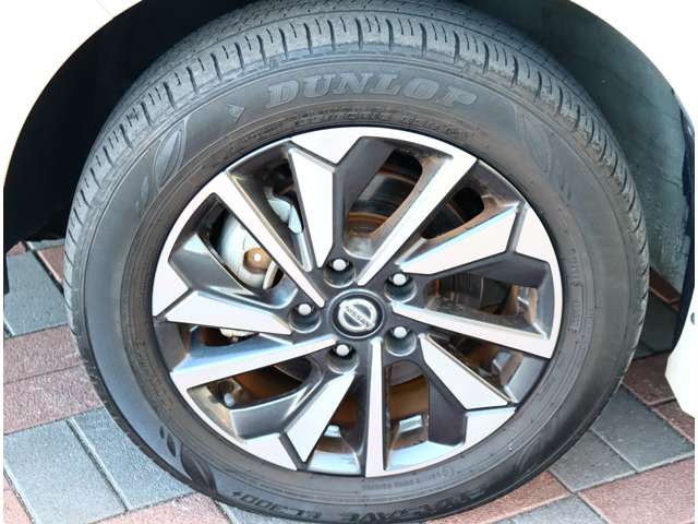 日産 セレナ １．２ Ｅ－ＰＯＷＥＲ ハイウェイスター Ｖ R1年 (関東) 99