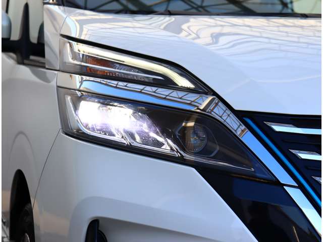 日産 セレナ １．２ Ｅ－ＰＯＷＥＲ ハイウェイスター Ｖ R1年 (関東) 99