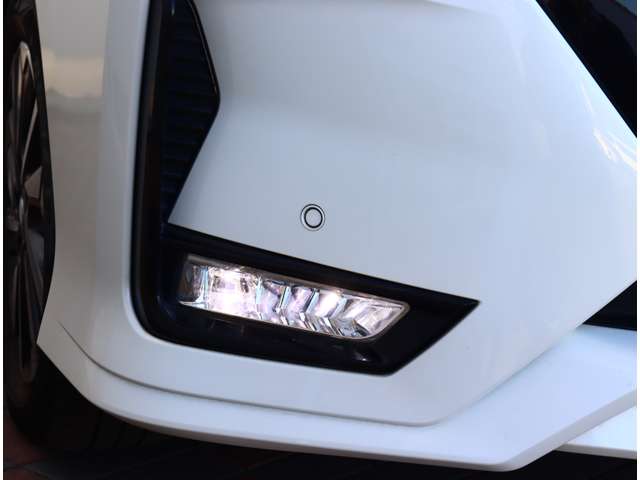 日産 セレナ １．２ Ｅ－ＰＯＷＥＲ ハイウェイスター Ｖ R1年 (関東) 99