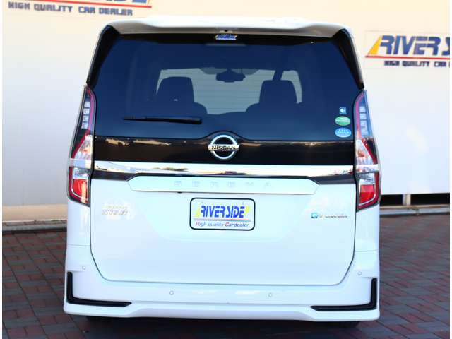 日産 セレナ １．２ Ｅ－ＰＯＷＥＲ ハイウェイスター Ｖ R1年 (関東) 99