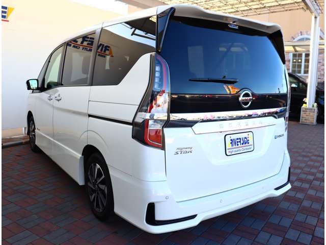 日産 セレナ １．２ Ｅ－ＰＯＷＥＲ ハイウェイスター Ｖ R1年 (関東) 99