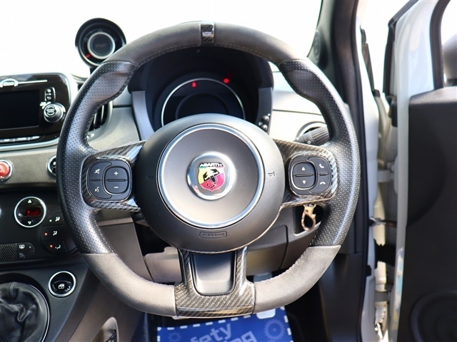 アバルト ５９５ コンペティツィオーネ H29年 (関東) 99