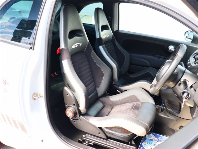 アバルト ５９５ コンペティツィオーネ H29年 (関東) 99