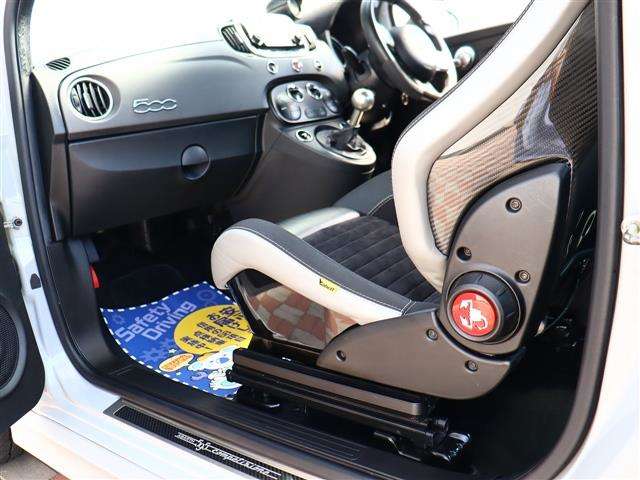 アバルト ５９５ コンペティツィオーネ H29年 (関東) 99