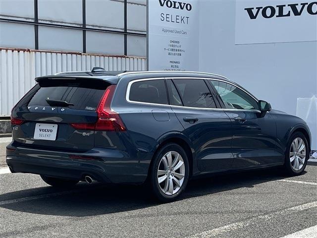 ボルボ Ｖ６０ Ｂ４　モメンタム R3年 (東北) 99