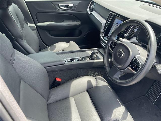 ボルボ Ｖ６０ Ｂ４　モメンタム R3年 (東北) 99