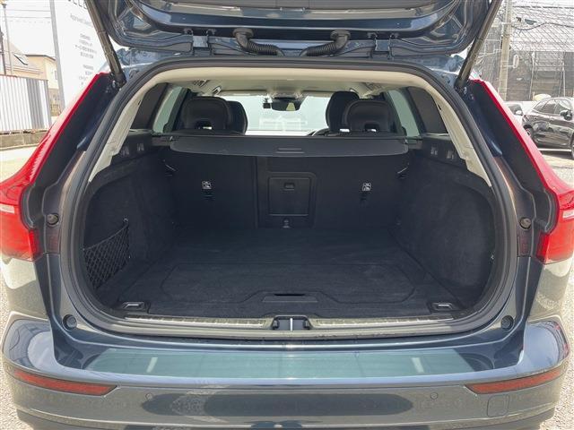 ボルボ Ｖ６０ Ｂ４　モメンタム R3年 (東北) 99