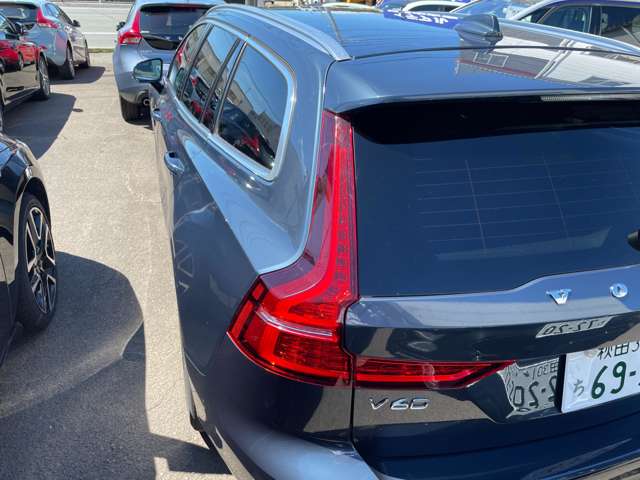 ボルボ Ｖ６０ Ｂ４　モメンタム R3年 (東北) 99