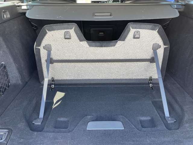 ボルボ Ｖ６０ Ｂ４　モメンタム R3年 (東北) 99