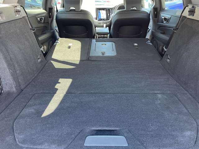 ボルボ Ｖ６０ Ｂ４　モメンタム R3年 (東北) 99