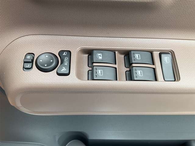 ダイハツ ムーヴ　キャンバス ６６０ セオリー Ｘ R5年 (近畿) 99