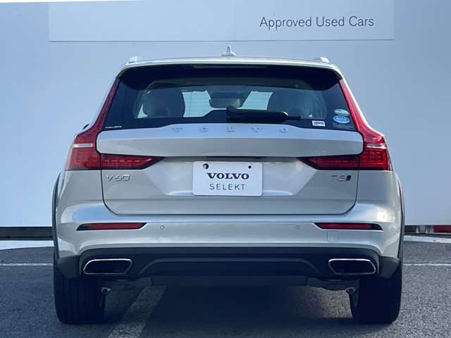 ボルボ Ｖ６０クロスカントリー Ｔ５ ＡＷＤ ４ＷＤ R1年 (東北) 99