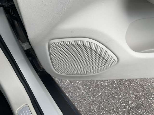 ボルボ Ｖ６０クロスカントリー Ｔ５ ＡＷＤ ４ＷＤ R1年 (東北) 99