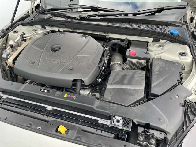 ボルボ Ｖ６０クロスカントリー Ｔ５ ＡＷＤ ４ＷＤ R1年 (東北) 99