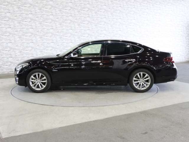 日産 フーガ　ハイブリッド ３．５ H27年 (関東) 99