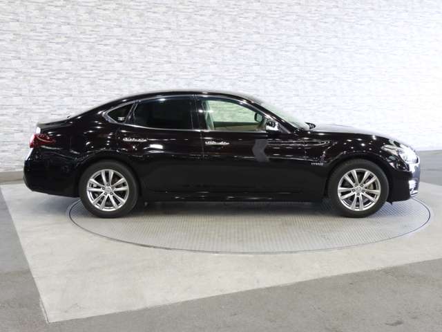 日産 フーガ　ハイブリッド ３．５ H27年 (関東) 99