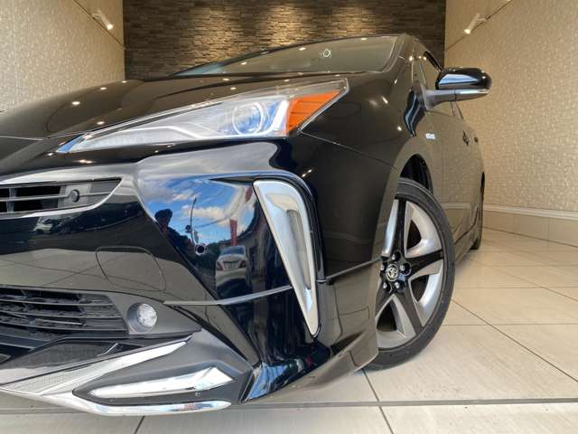 トヨタ プリウス １．８ Ｓ ツーリングセレクション R1年 (九州・沖縄) 99