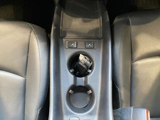 トヨタ プリウス １．８ Ｓ ツーリングセレクション R1年 (九州・沖縄) 99