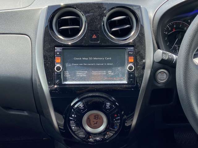 日産 ノート １．２ Ｘ ＤＩＧ－Ｓ Ｖセレクション プラスセーフティ H27年 (九州・沖縄) 99