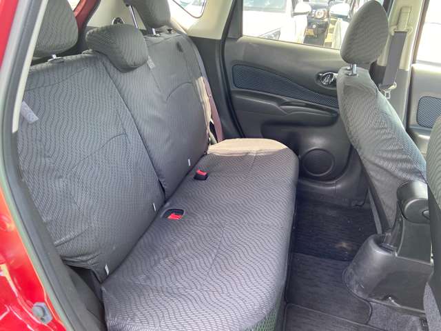 日産 ノート １．２ Ｘ ＤＩＧ－Ｓ Ｖセレクション プラスセーフティ H27年 (九州・沖縄) 99