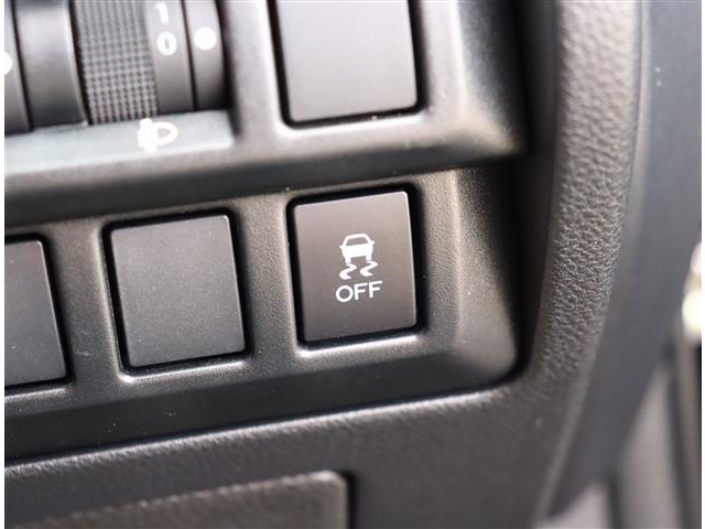 スバル インプレッサスポーツ　ハイブリッド ２．０ Ｅ－Ｌ アイサイト ４ＷＤ R4年 (関東) 99