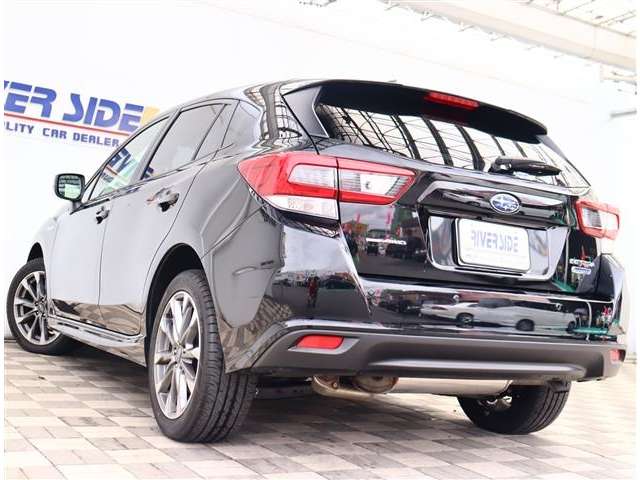 スバル インプレッサスポーツ　ハイブリッド ２．０ Ｅ－Ｌ アイサイト ４ＷＤ R4年 (関東) 99