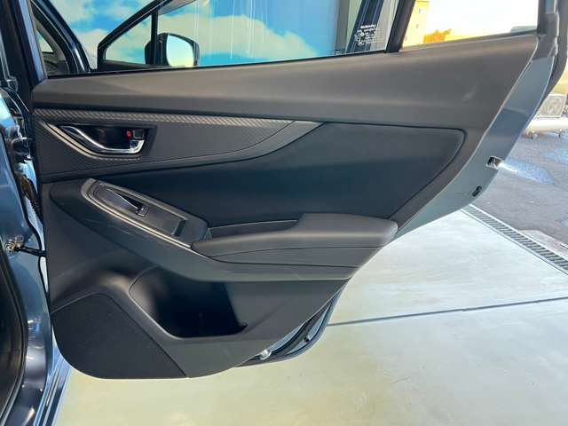 スバル インプレッサスポーツ １．６ｉ−Ｌ　アイサイト H29年 (東北) 99