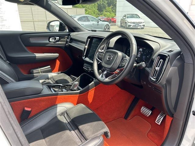 ボルボ ＸＣ４０ Ｔ５ ＡＷＤ Ｒデザイン ４ＷＤ H30年 (東北) 99