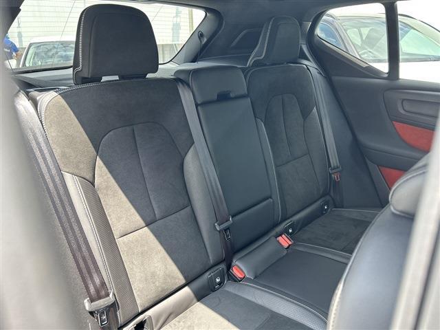 ボルボ ＸＣ４０ Ｔ５ ＡＷＤ Ｒデザイン ４ＷＤ H30年 (東北) 99