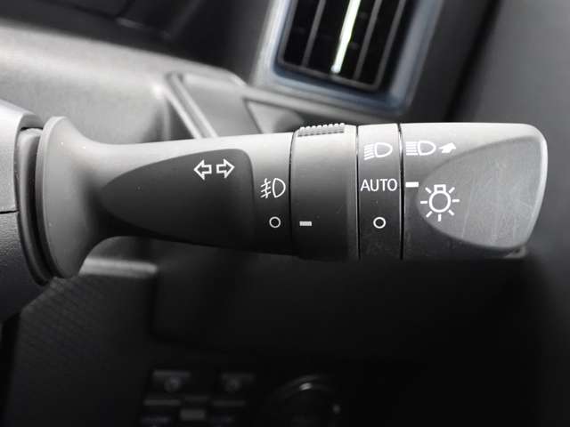 ダイハツ タント ６６０ カスタム Ｘ R5年 (関東) 99