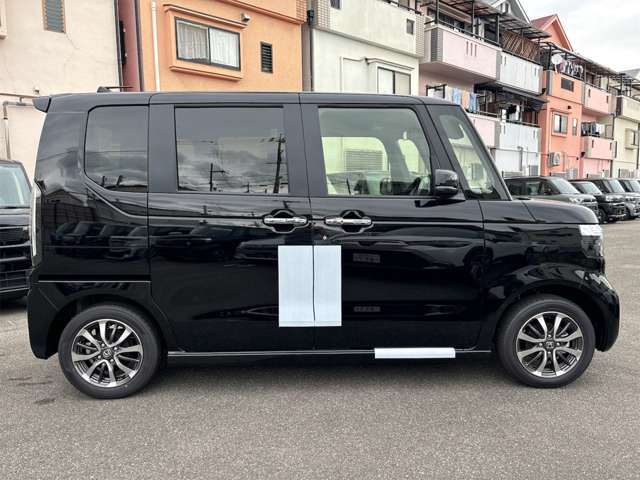 ホンダ Ｎ　ＢＯＸ カスタム ６６０ R6年 (近畿) 99