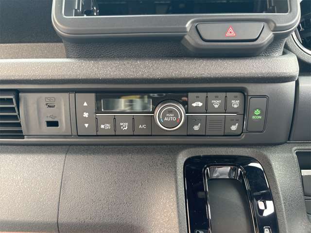 ホンダ Ｎ　ＢＯＸ カスタム ６６０ R6年 (近畿) 99