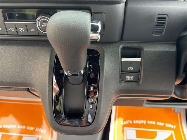 ホンダ Ｎ　ＢＯＸ カスタム ６６０ R6年 (近畿) 99