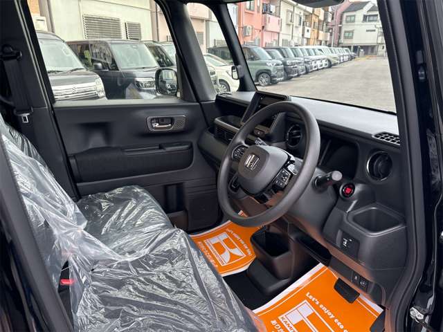 ホンダ Ｎ　ＢＯＸ カスタム ６６０ R6年 (近畿) 99