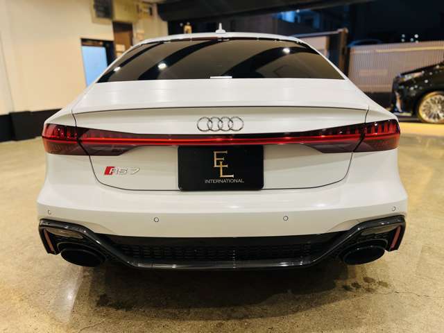アウディ ＲＳ７　スポーツバック ４．０ ４ＷＤ R4年 (東海) 99
