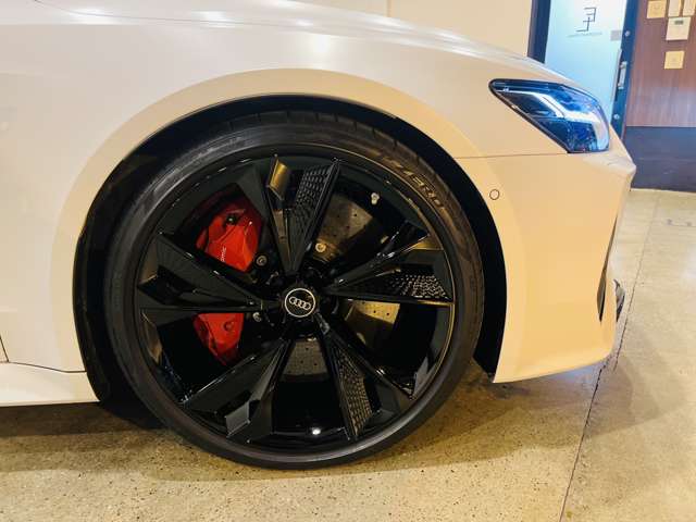 アウディ ＲＳ７　スポーツバック ４．０ ４ＷＤ R4年 (東海) 99