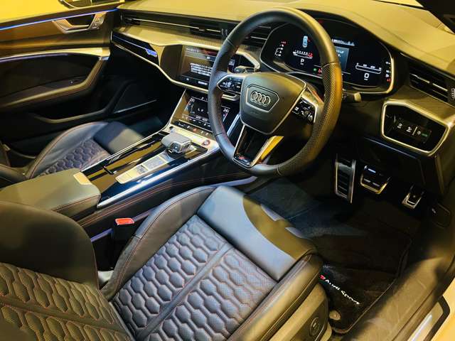 アウディ ＲＳ７　スポーツバック ４．０ ４ＷＤ R4年 (東海) 99