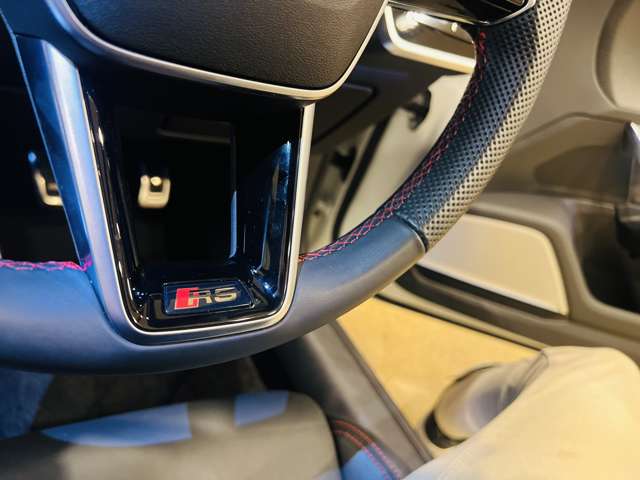 アウディ ＲＳ７　スポーツバック ４．０ ４ＷＤ R4年 (東海) 99