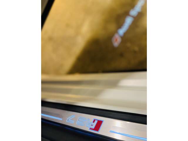 アウディ ＲＳ７　スポーツバック ４．０ ４ＷＤ R4年 (東海) 99