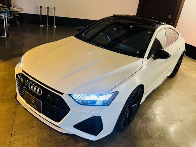 アウディ ＲＳ７　スポーツバック ４．０ ４ＷＤ R4年 (東海) 99