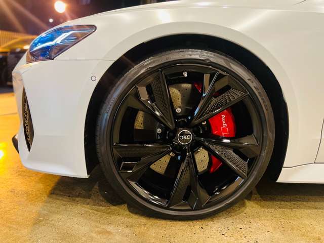 アウディ ＲＳ７　スポーツバック ４．０ ４ＷＤ R4年 (東海) 99