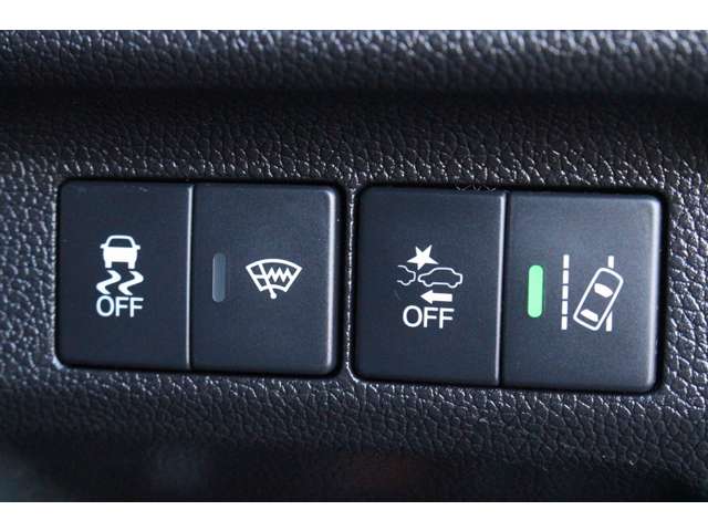 ホンダ フリード　ハイブリッド １．５ ハイブリッド クロスター ホンダセンシング R2年 (関東) 99