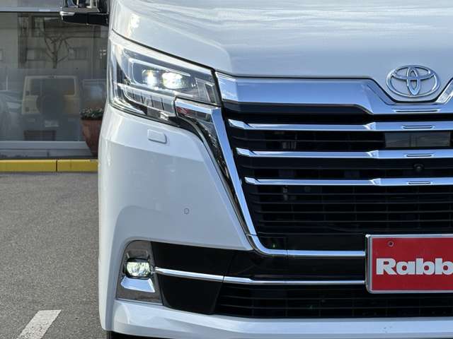 トヨタ グランエース ２．８ プレミアム ディーゼルターボ R2年 (中国) 99