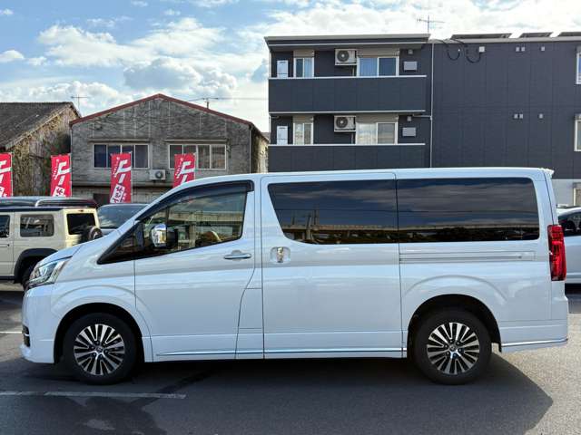 トヨタ グランエース ２．８ プレミアム ディーゼルターボ R2年 (中国) 99